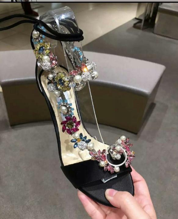 Hot Sale-fashion summer flower Fashionable summer new women's shoes with black high heels and fashion a style of sandals