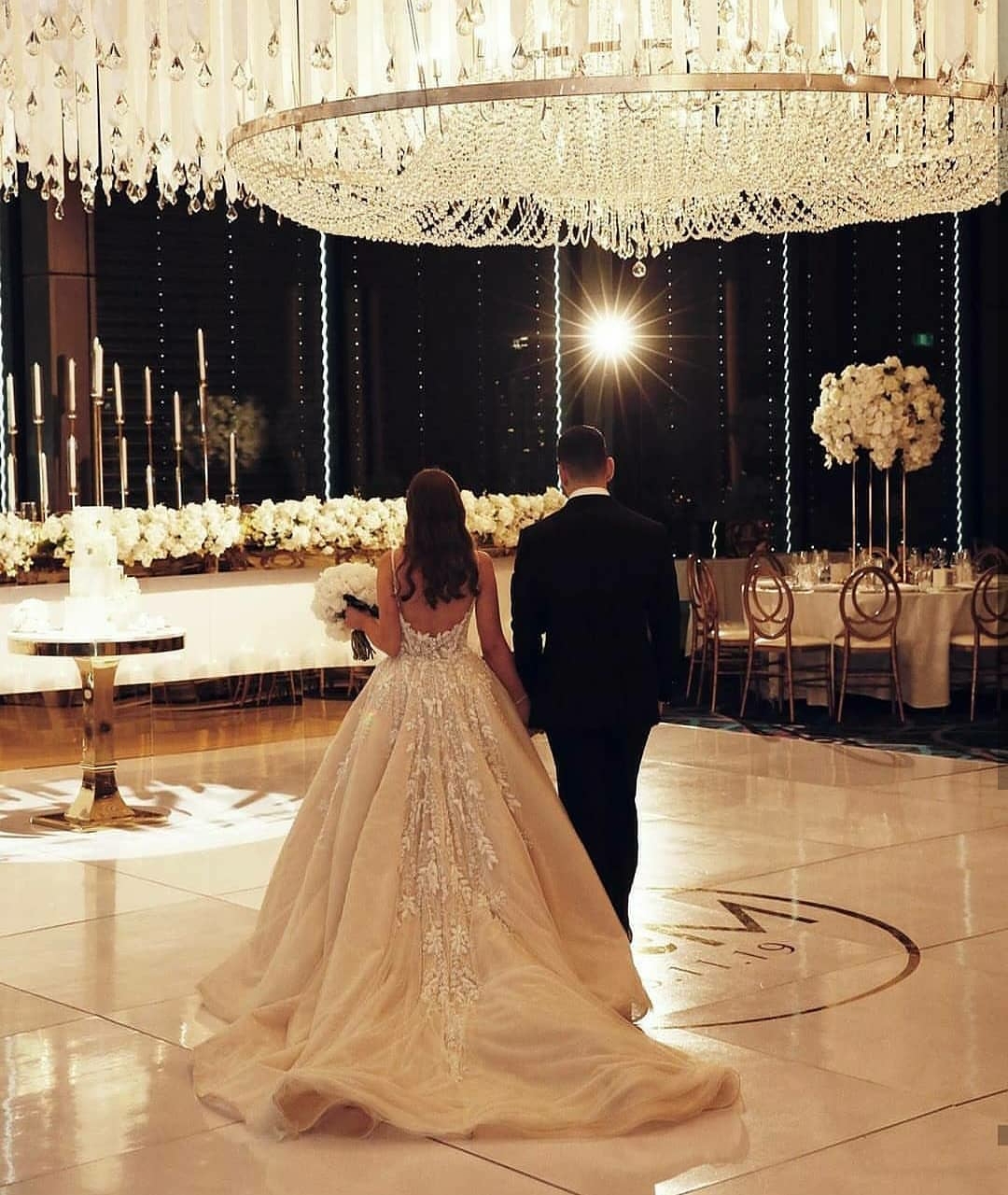 2020 Spaghetti Mermaid Wedding Dresses with Detachable Train Lace Appliques Fish Bone Top robes de mariée Backless Sexy Bridal Wedding Gowns