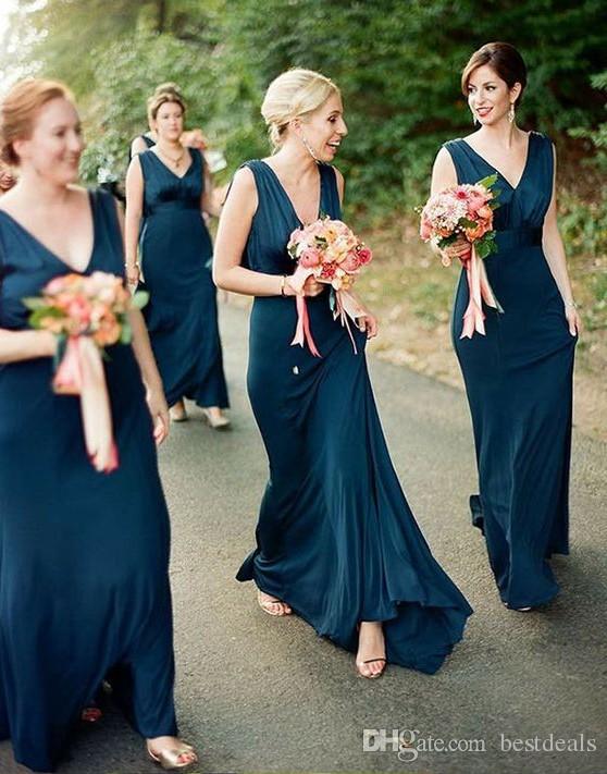 Elegant Cheap 2019 Teal Green Sheath Bridesmaid Dresses V Neck Open Back Floor Length Maid of Honor Dress Country Prom Party Gowns