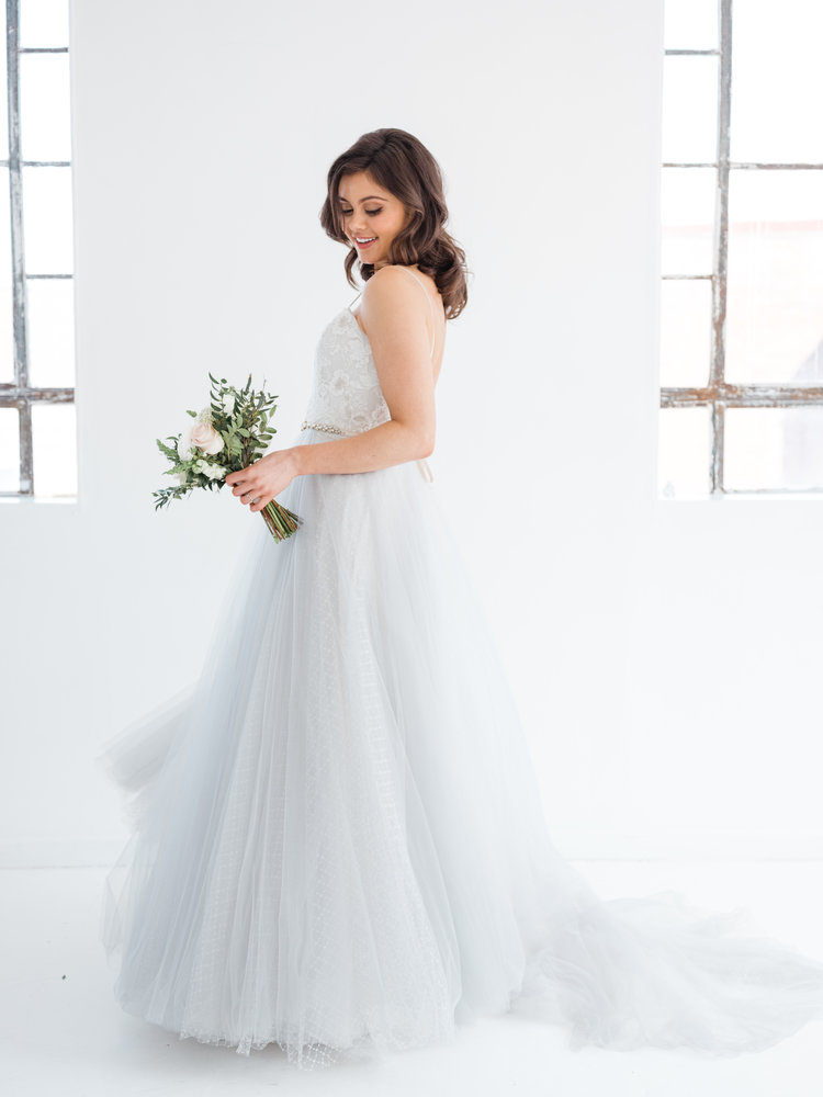 2019 Country Wedding Dresses Spaghetti Belt A Line Sexy Backless Sweep Train Crystal Bohemian Wedding Dress Plus Size Beach Bridal Gowns