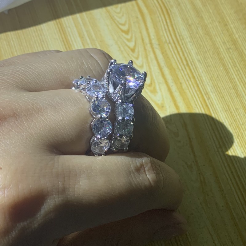 2020 New Arrival Unique Vintage Jewelry 925 Sterling Silver Couple Rings Round Cut White Topaz CZ Diamond Women Wedding Bridal Ring Set Gift