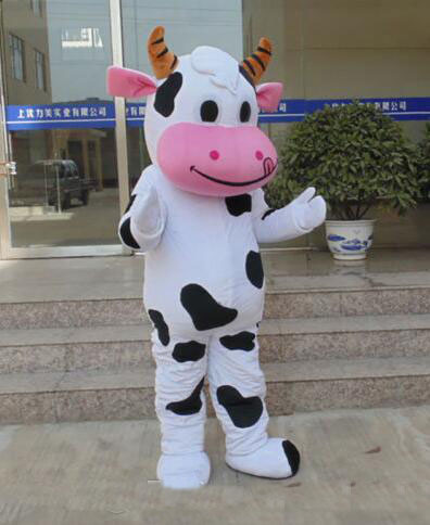 2020 factory sale new Halloween Cow Mascot Costume High Quality Cartoon milk cow Anime theme character Christmas Carnival Party Costumes, As pic
2020 factory sale new Halloween Cow Mascot Costume High Quality Cartoon milk cow Anime theme character Christmas Carnival Party Costumes, As pic