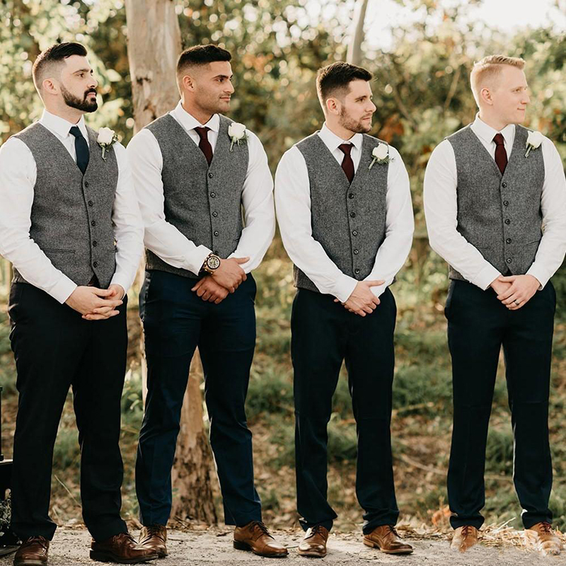 Wholesales- Gray Groom Vests Wool Herringbone Tweed Groomsmen Vest Slim Fit Mens Dress Attire Suit Vest Prom Wedding Party Waistcoat, Same as picture
Wholesales- Gray Groom Vests Wool Herringbone Tweed Groomsmen Vest Slim Fit Mens Dress Attire Suit Vest Prom Wedding Party Waistcoat, Same as picture