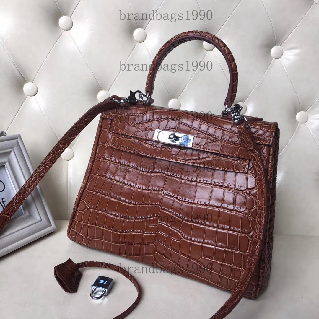 28cm Fashion Bags Women Totes matt Alligator Handbag Genuine leather Cowskin Shoulder Bags lady Handbag High Quality 22, Black
28cm Fashion Bags Women Totes matt Alligator Handbag Genuine leather Cowskin Shoulder Bags lady Handbag High Quality 22, Black