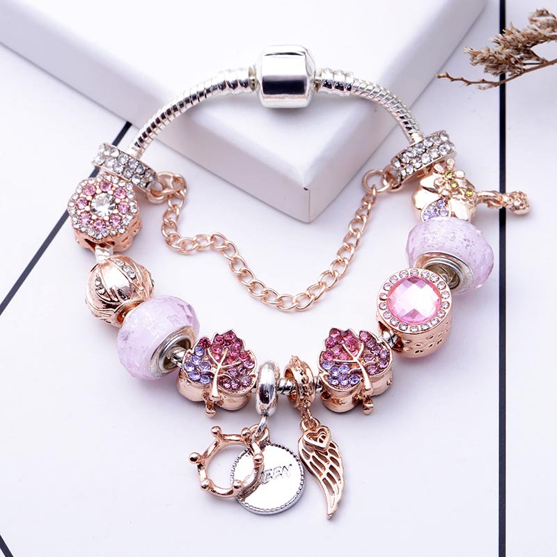The new rose gold leaf bead bracelet is suitable for Pandora style ladies holiday gift jewelry, Black
The new rose gold leaf bead bracelet is suitable for Pandora style ladies holiday gift jewelry, Black
