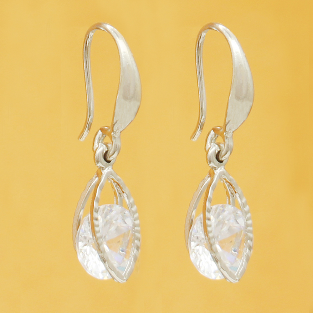 Spot wholesale European and American fashion glamour jewelry shiny zircon earrings