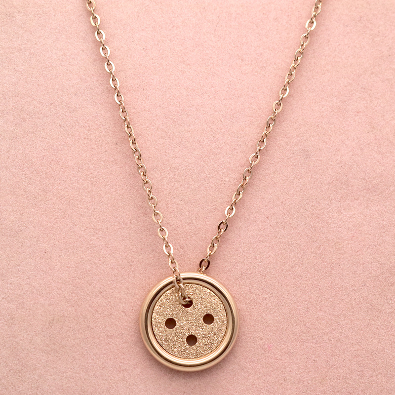 2019 Fashion new brand pendant button Luxury Titanium steel rose gold necklace women clavicle charm couple lover necklace jewelry
2019 Fashion new brand pendant button Luxury Titanium steel rose gold necklace women clavicle charm couple lover necklace jewelry