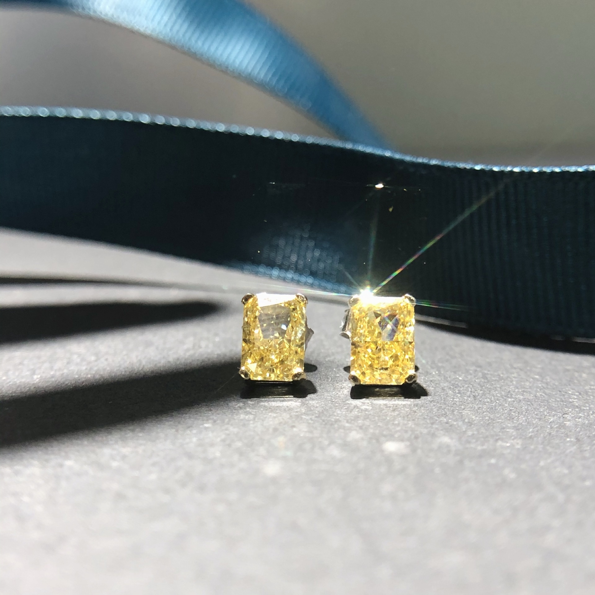 Wong Rain Classic 100% 925 Sterling Silver Created Moissanite Citrine Gemstone Earrings Ear Studs Wedding Fine Jewelry Wholesale CX200628