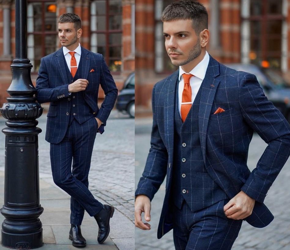 Blue plaid Groom Tuxedos Notch Lapel Groomsman Wedding Tuxedos Excelent Men Prom Jacket Blazer 3 Piece Suit(Jacket+Pants+Tie+Vest) 200