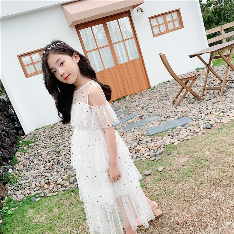 Girls sequins lace tulle dresses 2022 summer children ruffle vest tiered gauze dress kids princess clothings A8456, White
Girls sequins lace tulle dresses 2022 summer children ruffle vest tiered gauze dress kids princess clothings A8456, White