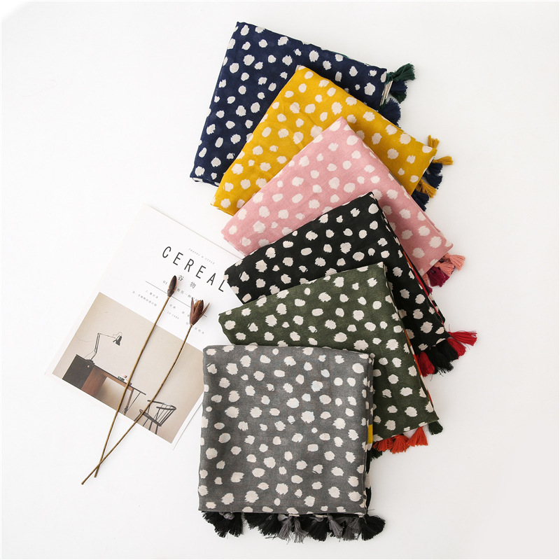 Fashion lady scarf leopard scarf autumn soft wrap cotton linen woman scarf long paragraph shawl Muslim headscarf wave