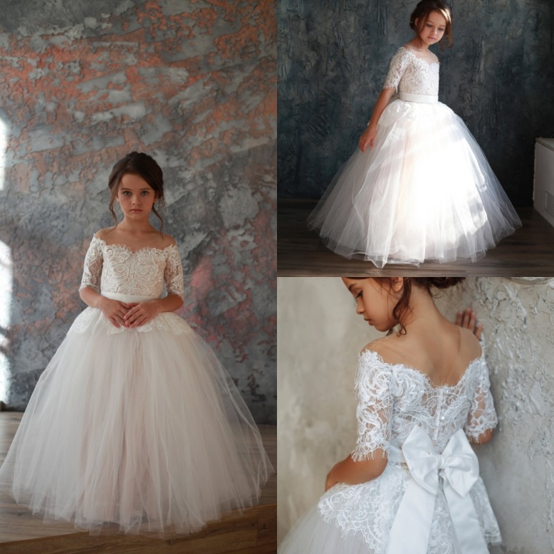 Tulle Long 2019 Flower Girls Dresses For Weddings Half Sleeve Lace Appliqued Flowergirl Dresses with Bow Communion Dress