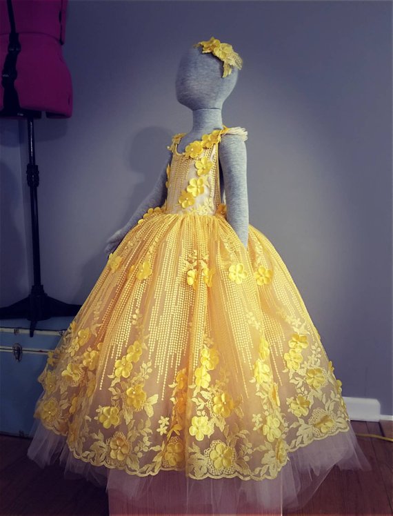 Cute Yellow Flower Girl Dresses Jewel Neck Lace 3D Floral Appliqued A Line Girls Pageant Dress Real Pictures Kids Ball Gown Party Wear