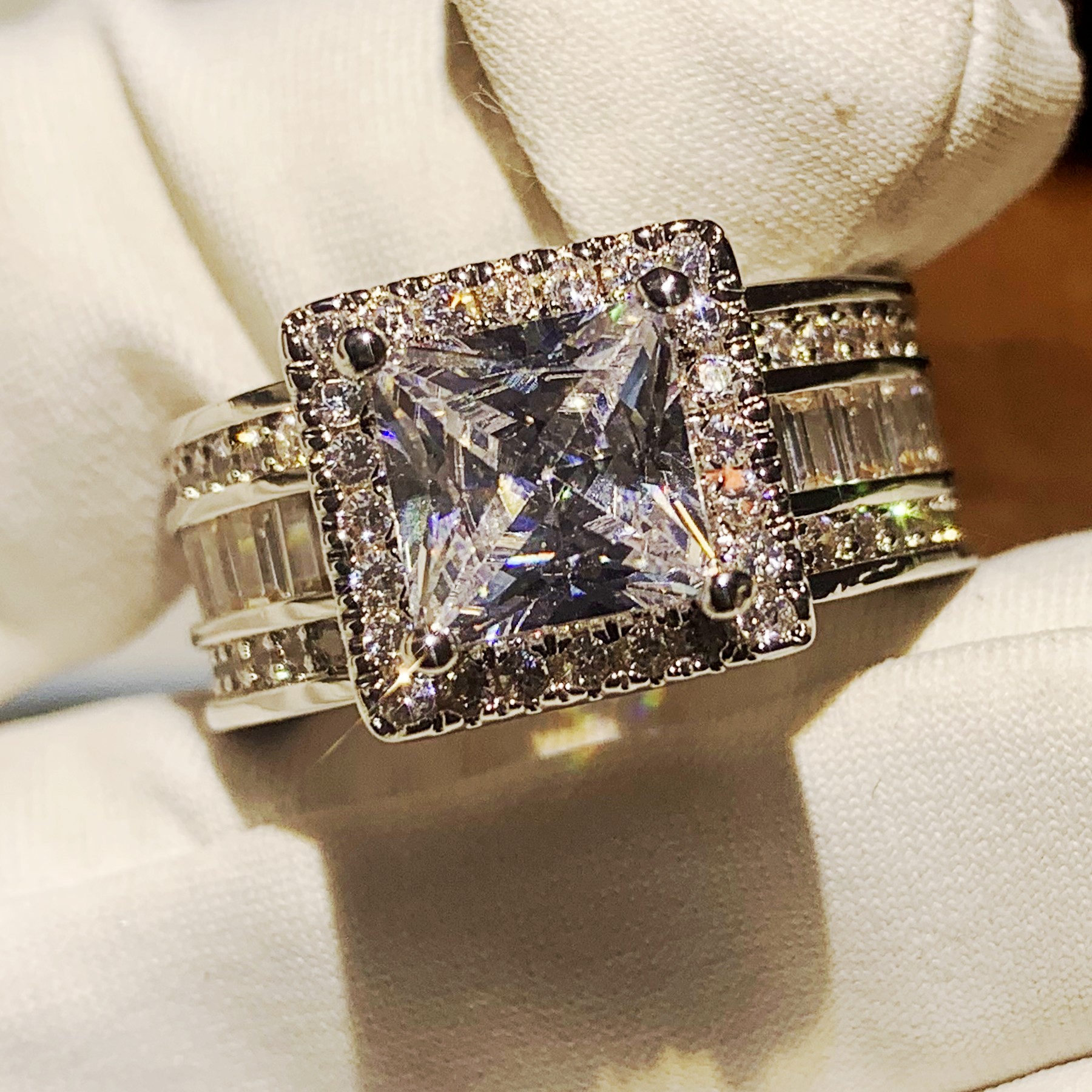 Victoria Wieck Jewelry Sterg Sier Princess Cut White Topaz Party New Women Wedding Engagement Band Ring For Lovers' Gift