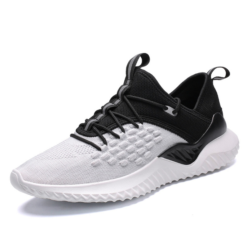 Wholesale 2020 new fashion designer shoes Triple S sneakers cool sole stitching wild lightweight sneakers four-color men running outdoor sho
Wholesale 2020 new fashion designer shoes Triple S sneakers cool sole stitching wild lightweight sneakers four-color men running outdoor sho