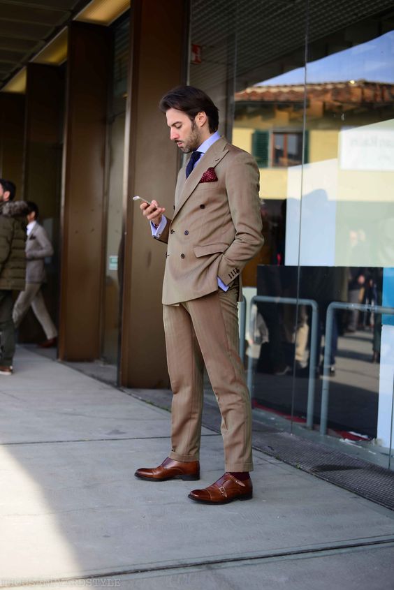 Classic Peak Lapel tuxedos groom wedding men suits mens wedding suits tuxedo costumes de smoking pour hommes men(Jacket+Pants+Tie) 275, Same as image
Classic Peak Lapel tuxedos groom wedding men suits mens wedding suits tuxedo costumes de smoking pour hommes men(Jacket+Pants+Tie) 275, Same as image