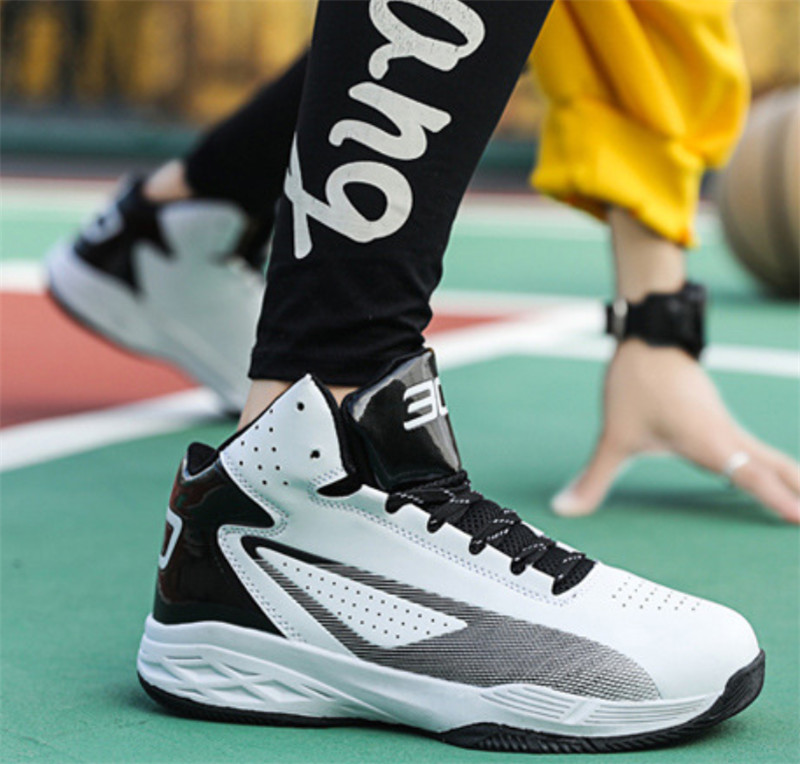 High Quality 2019 new high basketball shoes couple models s non-slip outdoor running shoes increased male students breathable1 sports shoes
High Quality 2019 new high basketball shoes couple models s non-slip outdoor running shoes increased male students breathable1 sports shoes