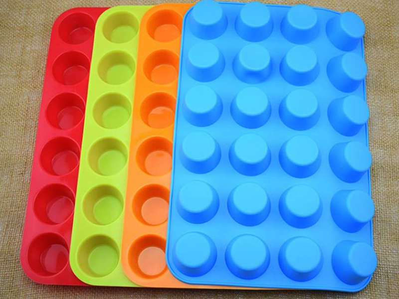 Mini Muffin Cup 24 Cavity Silicone Cake Molds Soap Cookies Cupcake Bakeware Pan Tray Mould Home DIY Cake Mold
Mini Muffin Cup 24 Cavity Silicone Cake Molds Soap Cookies Cupcake Bakeware Pan Tray Mould Home DIY Cake Mold