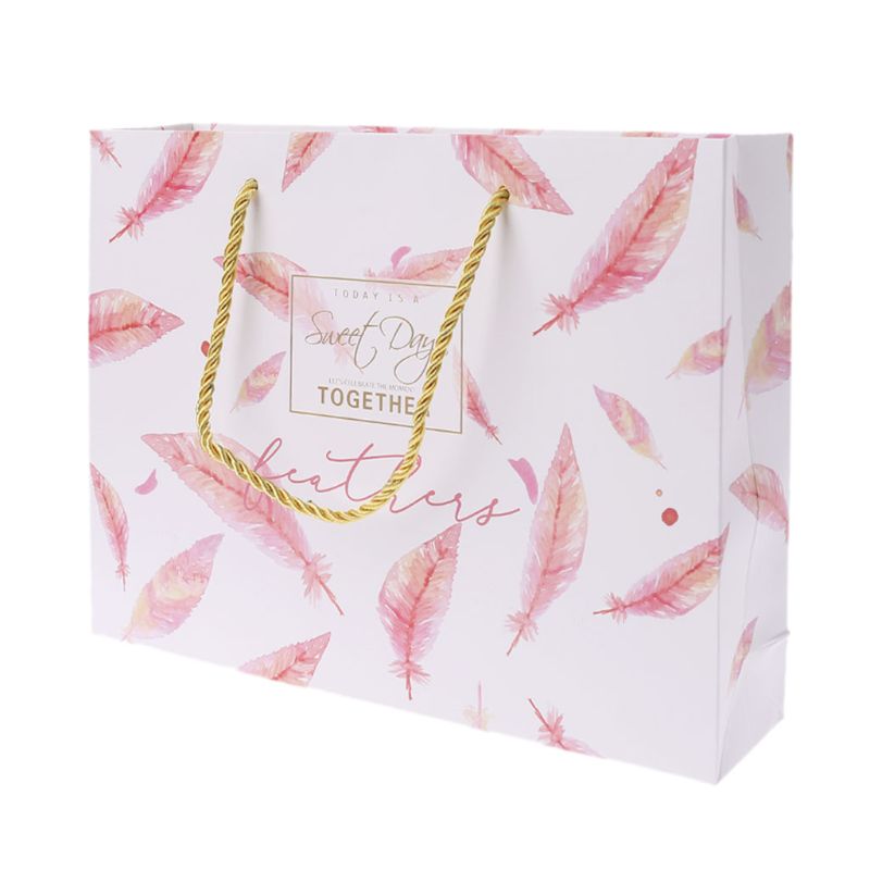 Paper Gift Bag with Handle Wrapping Package Festival Jewelry Wedding Party Recyclable Bags Birthday Supplies
Paper Gift Bag with Handle Wrapping Package Festival Jewelry Wedding Party Recyclable Bags Birthday Supplies