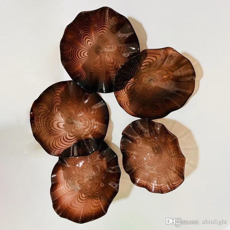 Popular Brown Flower Plates Wall Art for Home Decoration 5pcs one set Modern Glass Fixture Murano Flower Glass Hanging Plates Wall Art