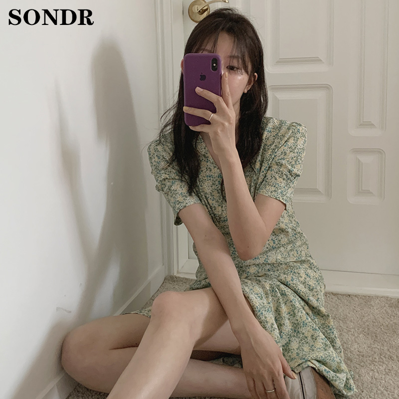 Elegant V Neck Women Dress Vintage Casual Loose Puff Sleeve Floral Chiffon Dress Korean Summer Female Long Femme Vestidos, Photo color
Elegant V Neck Women Dress Vintage Casual Loose Puff Sleeve Floral Chiffon Dress Korean Summer Female Long Femme Vestidos, Photo color