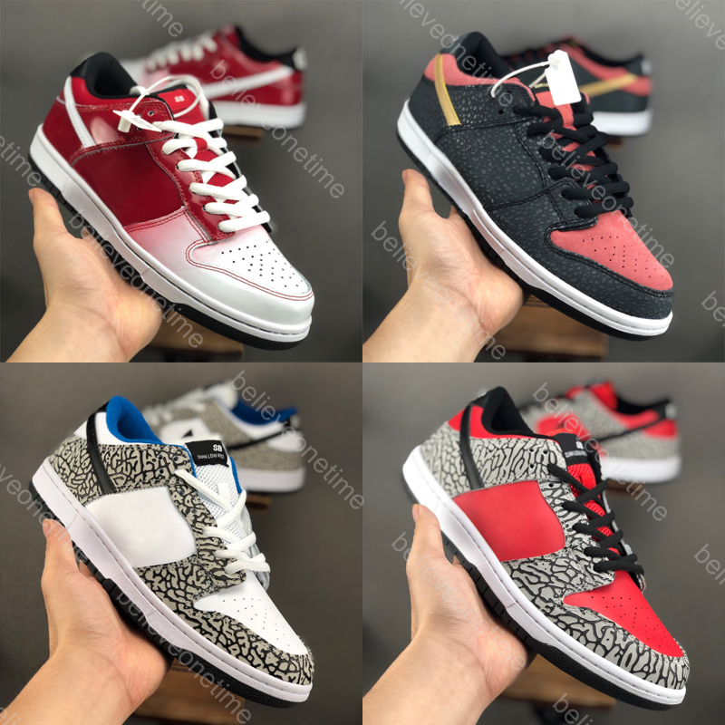 Dunk SB Walk of Fame 2013 Running Shoes For Men Women Kuwahara Et White Varsity Red Designer Sports Basketball Trainers Sneakers With Box
Dunk SB Walk of Fame 2013 Running Shoes For Men Women Kuwahara Et White Varsity Red Designer Sports Basketball Trainers Sneakers With Box