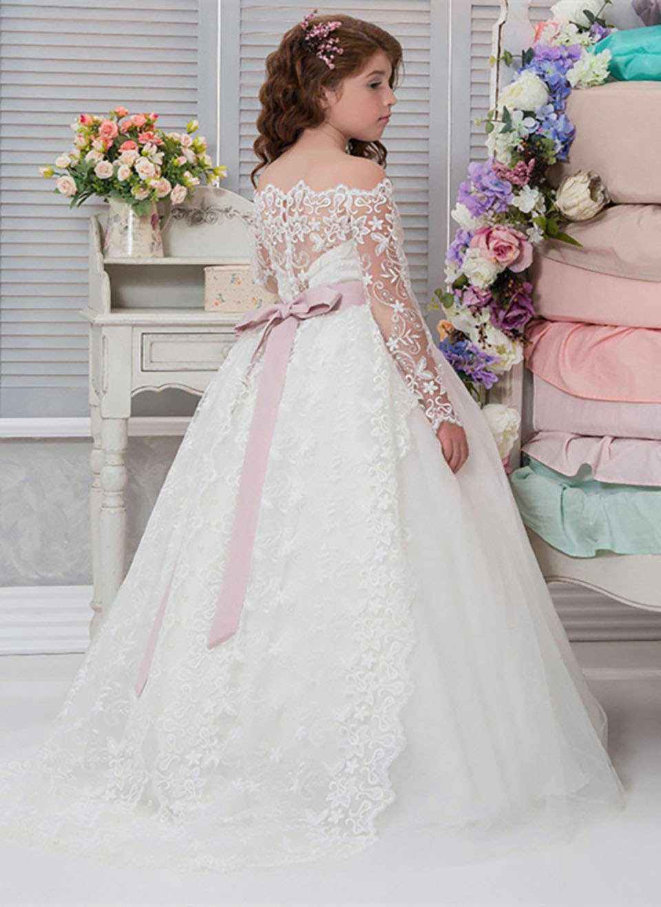 Lovely White Beaded Belt Lace Flower Girl Dresses Tulle Birthday Long Sleeve First Holy Communion Pageant Prom Dresses