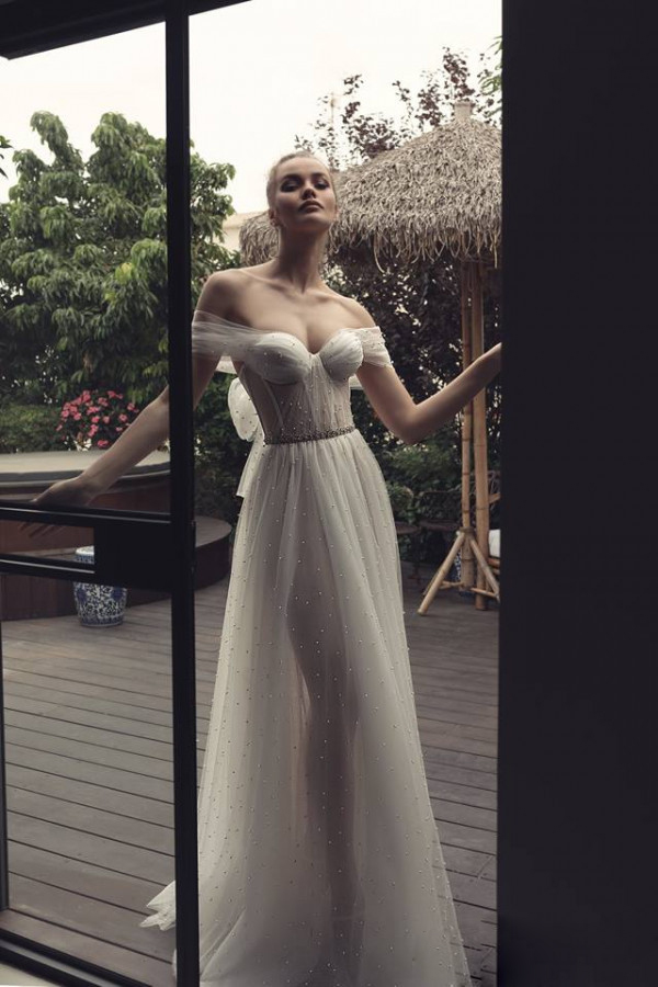 Matan Shaked Boho Wedding Dresses 2019 Illusion Off Shoulder Beads Custom Made Bridal Gowns Sexy Beach Wedding Dress vestido de novia