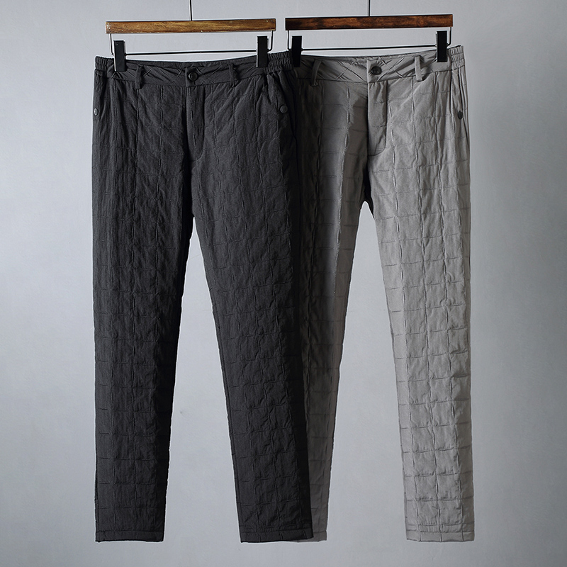 JSBD high-end outdoor windproof and waterproof quilted quilting quilted winter men wear straight down trousers for warmth, Black
JSBD high-end outdoor windproof and waterproof quilted quilting quilted winter men wear straight down trousers for warmth, Black