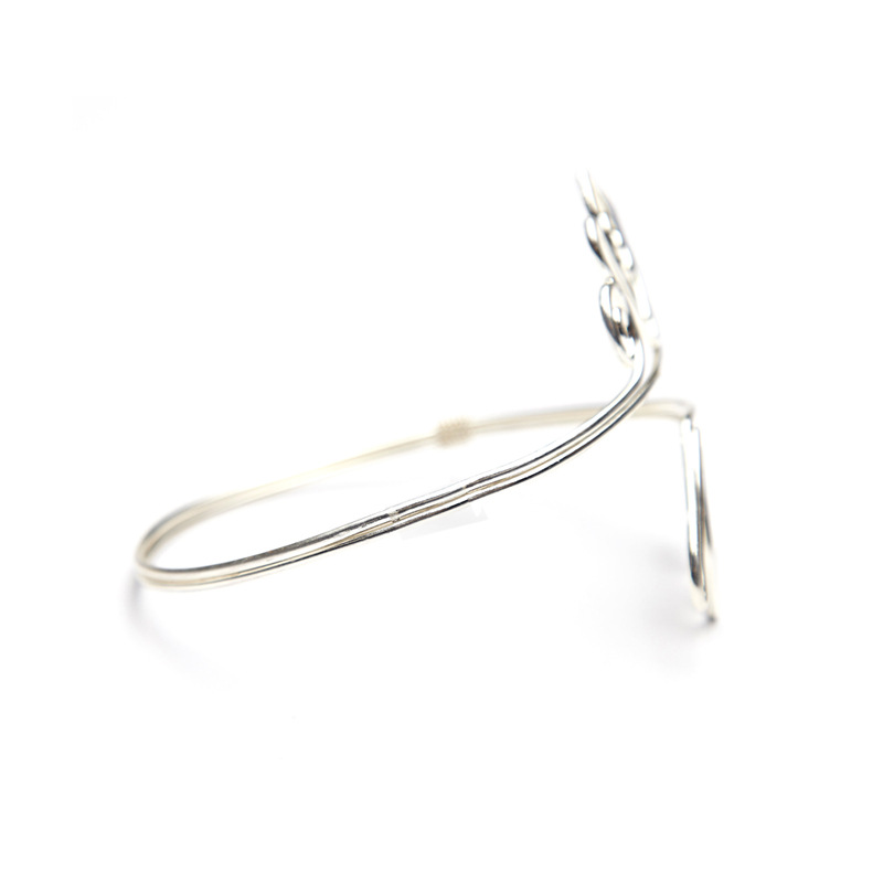 Minimalist Gold Metallic Coil Upper Arm Cuff Open Bracelet Armband Punk Tulip Bracelet Armband Metal Armband Female