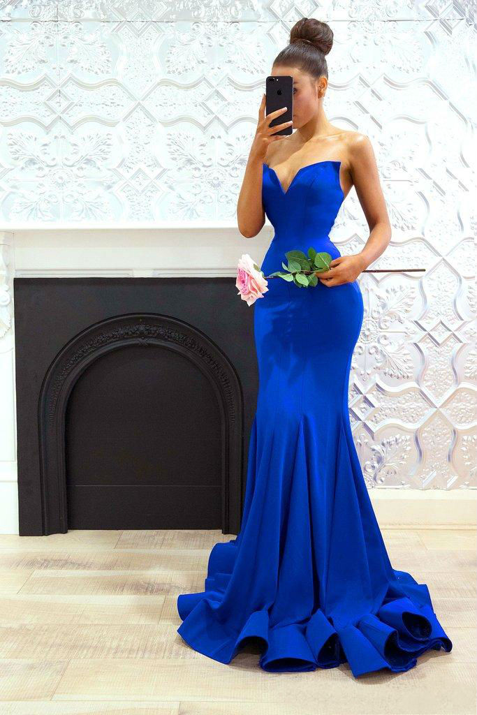 Royal Blue Cheap Prom Dresses Custom Made Sweetheart Ruffles Long Bridesmaid Dresses Sexy Backless Evening Gowns