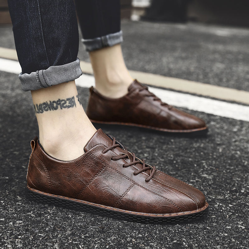 Business dress men's shoes Korean version of trendy leather PU shoes men's casual British style black chef
Business dress men's shoes Korean version of trendy leather PU shoes men's casual British style black chef