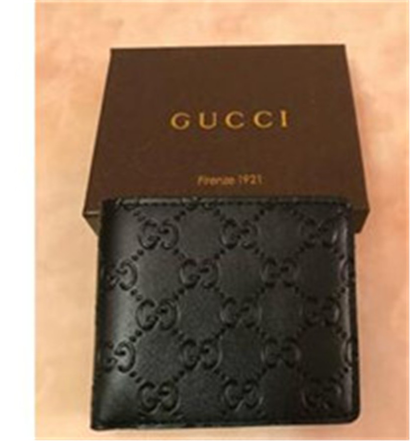 A18 2020 Free shipping 2020 Male Genuine Leather wallet Casual Short men Card holder pocket Fashion Purse wallets for men NO box
A18 2020 Free shipping 2020 Male Genuine Leather wallet Casual Short men Card holder pocket Fashion Purse wallets for men NO box