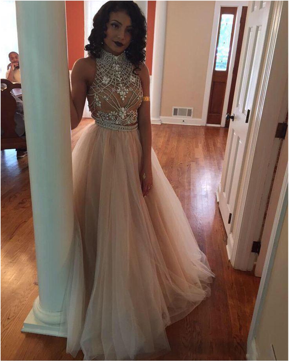 Sexy Two Pieces Prom Dresses High Neck Beaded Top Champagne Tulle Floor Length Formal Party Dresses Evening Gowns