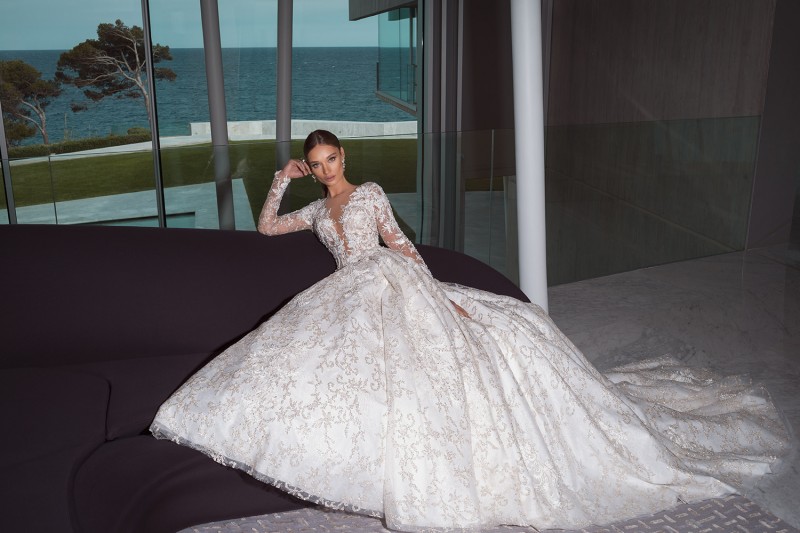 crystal design wedding dresses long sleeve sheer v neck lace appliqued beads wedding dress bridal gown country boho plus size