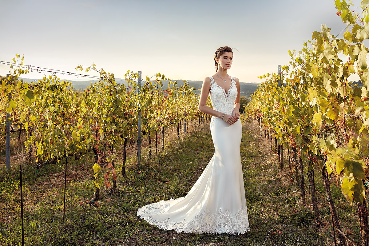 Eddy K 2019 Country Mermaid Wedding Dresses V Neck Lace Satin Sweep Train Bridal Gowns Plus Size Beach Boho robe de mariée