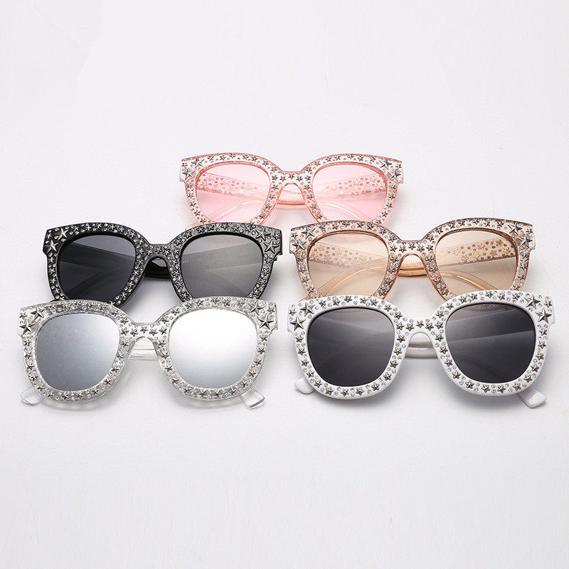 sunglasses Crystal and Pentagram Decoration Women Cat Eye Sunglasses Fashion Ladies Pink Gradient Lens Shades
sunglasses Crystal and Pentagram Decoration Women Cat Eye Sunglasses Fashion Ladies Pink Gradient Lens Shades