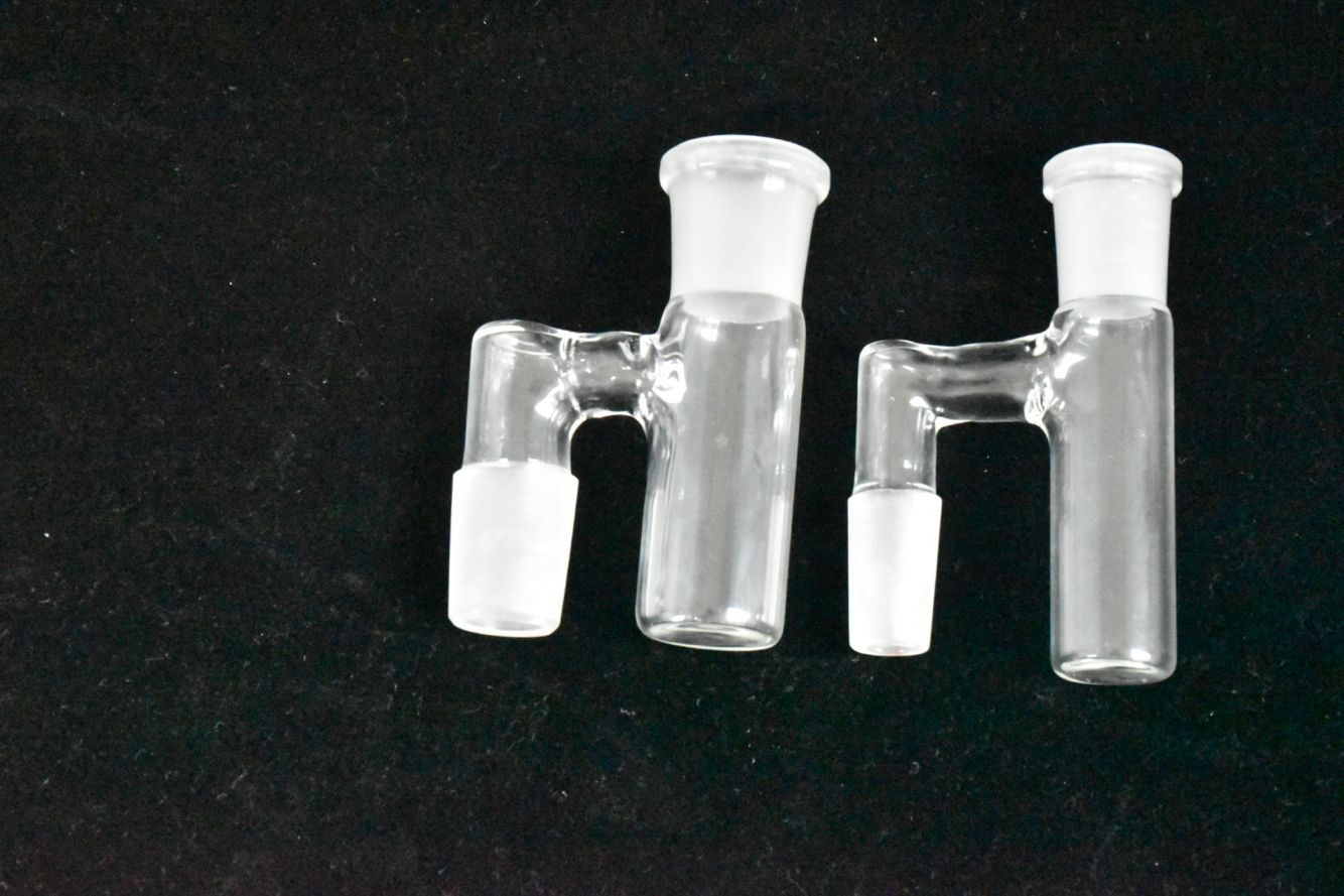 The New Simplified High Quility Clear Glass Dry Ash Catcher it is easy to clean the glass tower factory price direct delivery price
The New Simplified High Quility Clear Glass Dry Ash Catcher it is easy to clean the glass tower factory price direct delivery price
