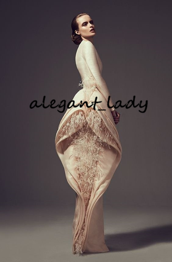 Champagne Stain Feather Evening Formal Dresses Vintage Ashi Studio Long Sleeve Ruffles High Slit Arabic Prom Dress Occasion Wear