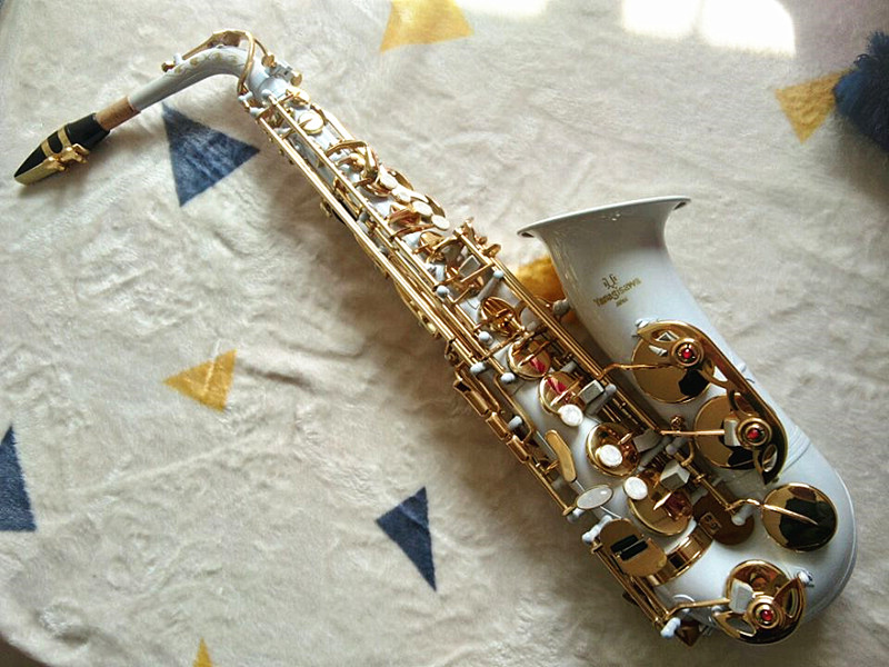 Top Brand New YANAGISAWA Alto Saxophone A-992 white Gold Key Sax Professional Mouthpiece Patches Pads Reeds Bend Neck and case
Top Brand New YANAGISAWA Alto Saxophone A-992 white Gold Key Sax Professional Mouthpiece Patches Pads Reeds Bend Neck and case