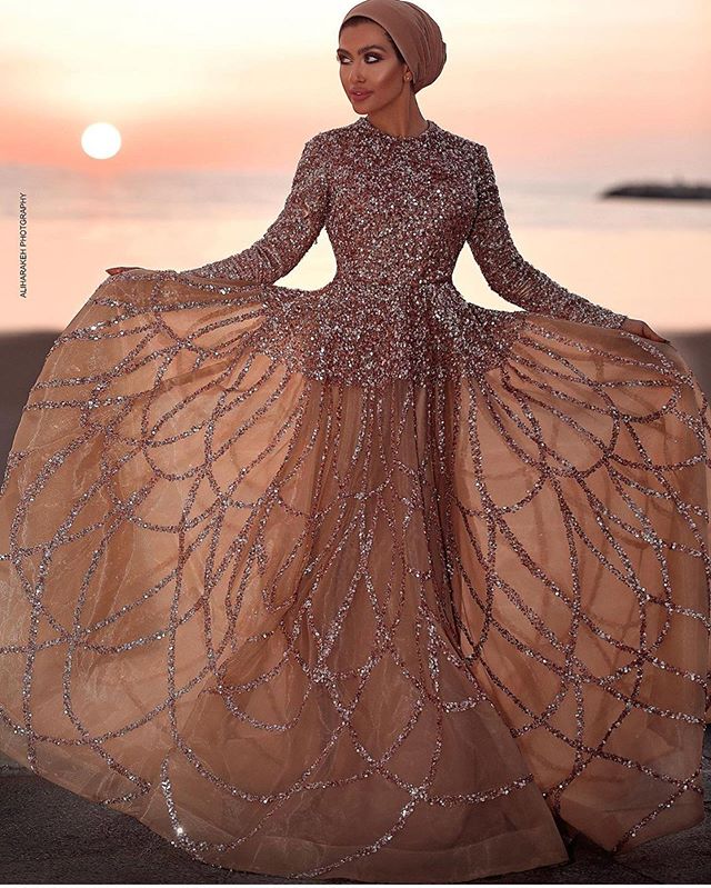 2020 Sparkle Muslim Prom Dresses Long Sleeves Sequined Jewel Neck Formal Evening Gowns Vestidos Longo A Line Elegant Party Dress