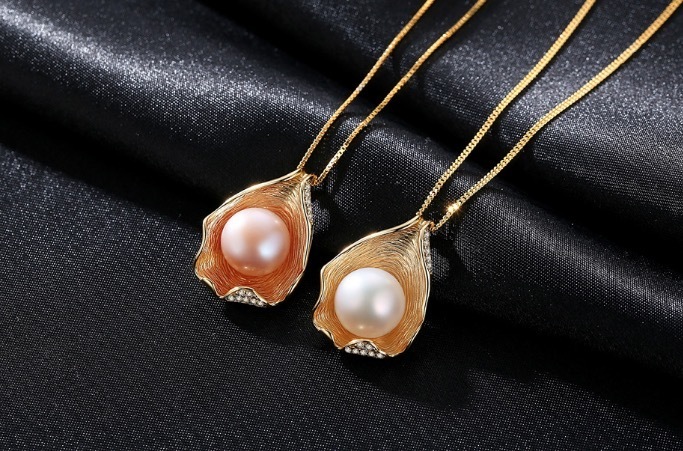 Wholesale- Pearl Jewelry ,pearl Pendant Jewelry Sets For Women Fashion Pearl Necklace/Earring Wedding Jewelry Set , Shell Pendant Design