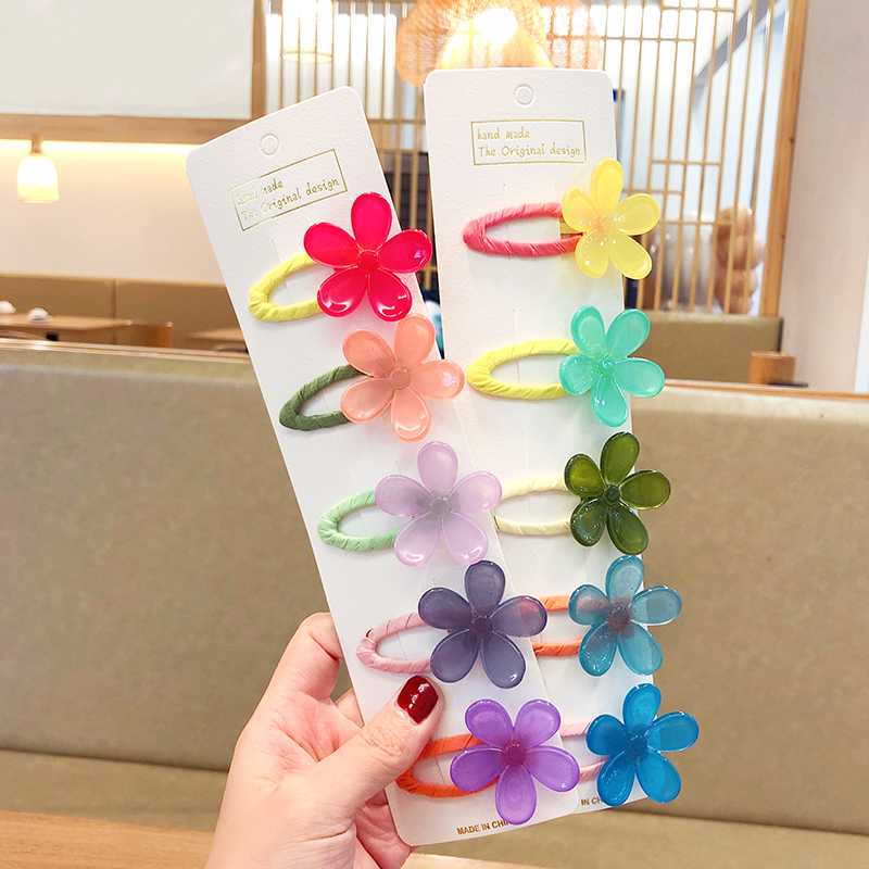 Summer New Girls Cute Colors Acrylic Flower Ornament Hair Clips Children Sweet Water Drop Hollow Hairpins Kids Hair Accessories, Blue
Summer New Girls Cute Colors Acrylic Flower Ornament Hair Clips Children Sweet Water Drop Hollow Hairpins Kids Hair Accessories, Blue