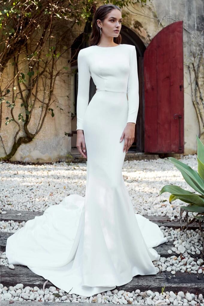 2019 Simple Country Wedding Dresses Jewel Neck Sweep Train Satin Long Sleeve Mermaid Wedding Dress Custom Made Berta Bridal Gowns