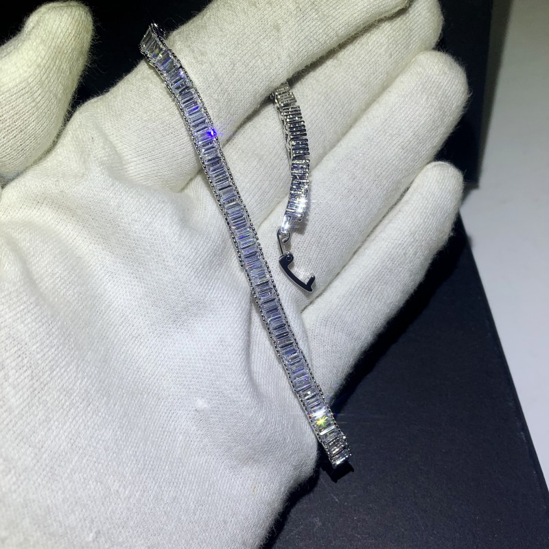 2020 Ins Top Sell Luxury Jewelry 18K White Gold Fill Silver Tennis Bracelet White Topaz CZ Diamond Stack Party Charm Women Wedding Bangle