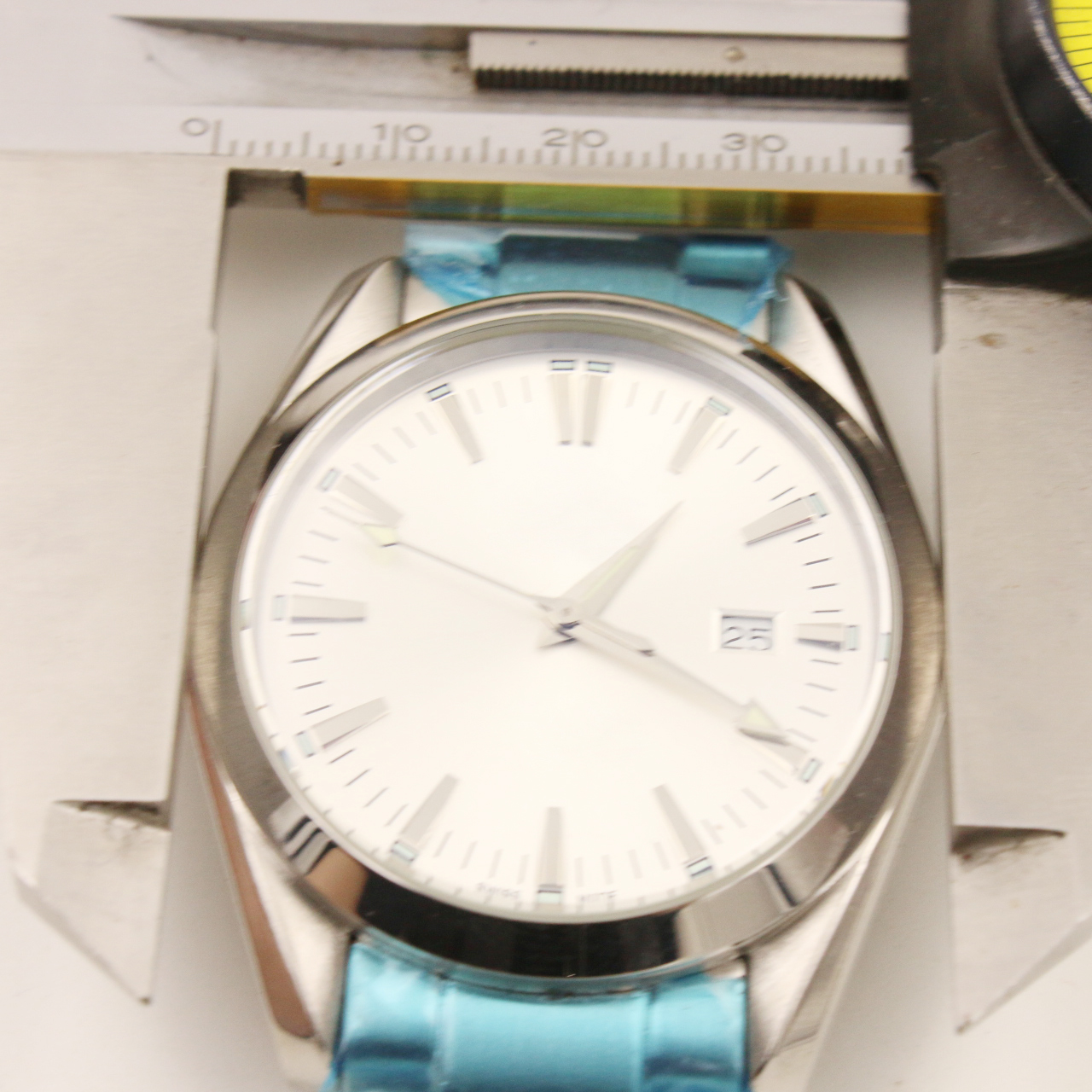 New Men Sea Co-Axial Watches White Dial Aqua Terra 150M Mechanical Automatic Glass Back Master Stainless Steel Watch Mens Wristwatches
New Men Sea Co-Axial Watches White Dial Aqua Terra 150M Mechanical Automatic Glass Back Master Stainless Steel Watch Mens Wristwatches