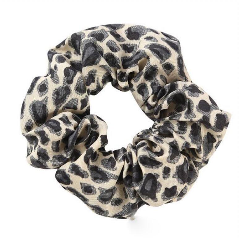 Girls Leopard Scrunchies for Hair Animal Print Chiffon Scrunchy Hair Cheetah Scrunchies for Hair Elastic Bobbles Ties Bands Scrunchie