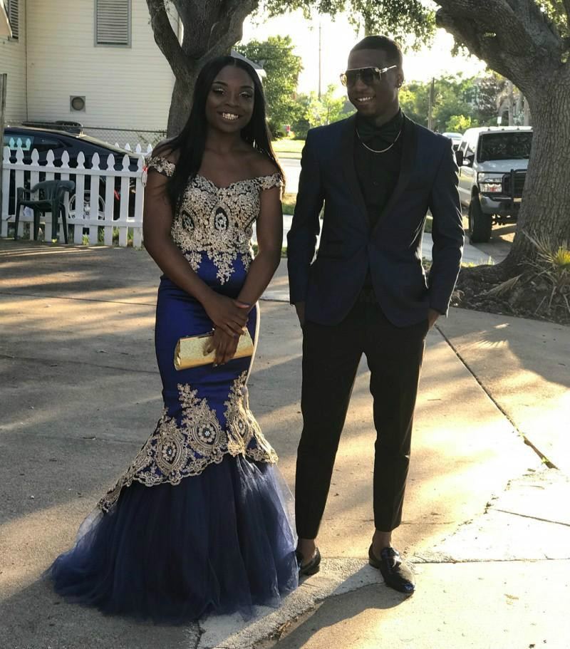 New Mermaid African Evening Dresses Off Shoulder Gold Lace Appliques Prom Dress For Black Women Formal Party Gown, Orange
New Mermaid African Evening Dresses Off Shoulder Gold Lace Appliques Prom Dress For Black Women Formal Party Gown, Orange