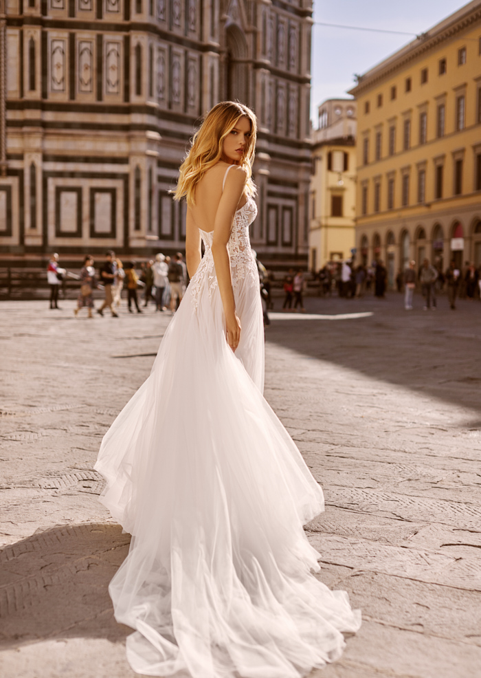 stylish wedding dresses lace appliqued beach boho spaghetti neck tulle a line bridal gowns vestido de novia