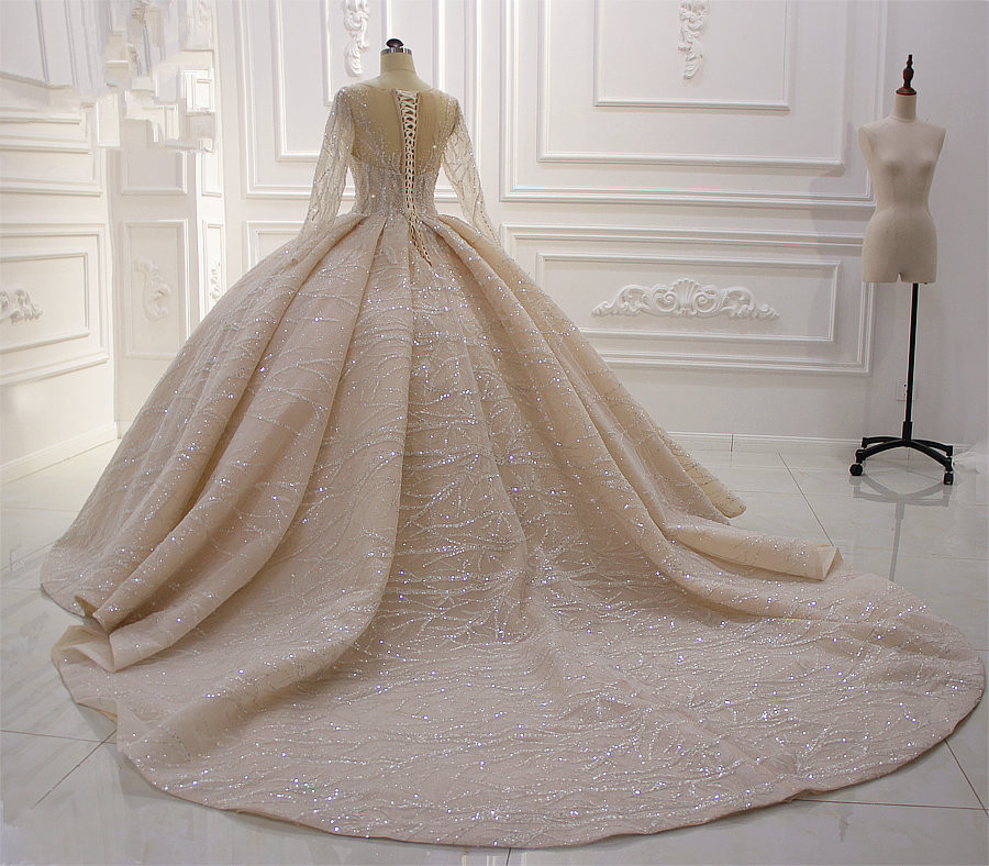 Champagne Shiny Beads Ball Gown Wedding Dresses Jewel Neck Long Sleeves Bridal Dresses Beaded Sequins Plus Size Wedding Gowns